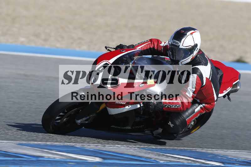 /Archiv-2024/02 29.01.-02.02.2024 Moto Center Thun Jerez/Gruppe gruen-green/40